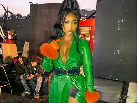 'Stay In a Fan's Place!': Tommie Lee Defends Herself from Critics After Sending Eldest Daughter Birthday Wishes 'Stay In a Fan's Place!': Tommie Lee Defends Herself from Critics After Sending Eldest Daughter Birthday Wishes