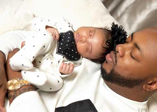 ‘An Accomplishment’: Porsha Williams’ Ex-Fiancé Shares Image of Baby Girl Holding Her Own Bottle