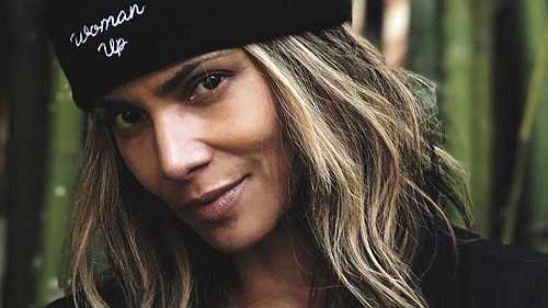 'Dem Legs Doe': Halle Berry Shuts Down the Internet with Bikini Picture