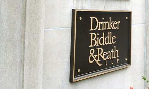 Black Legal Assistant Settles Lawsuit Against Firm Where She Was Reportedly Told to Read on Benefits of Segregation, Called a ‘Slave’ Black Legal Assistant Settles Lawsuit Against Firm Where She Was Reportedly Told to Read on Benefits of Segregation, Called a ‘Slave’