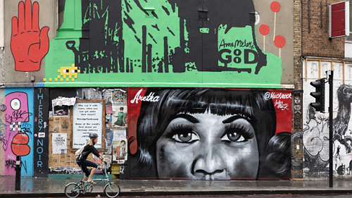 The Changing of the Guard at Buckingham Palace Pays Its Respect to Queen Aretha