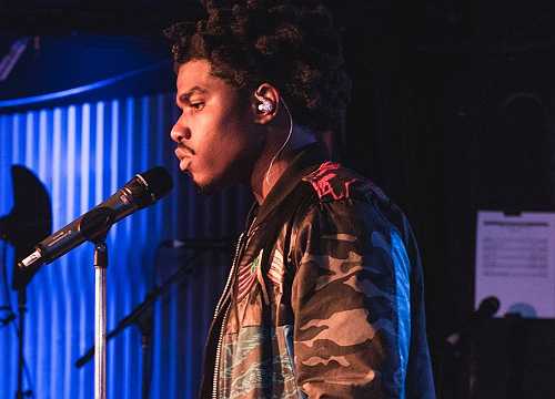 Smino Receives Lifetime Achievement Award From Harvard University’s Black Men’s Forum