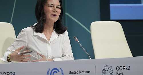 Negotiators race to reach deal as climate talks face deadlock  | Africanews