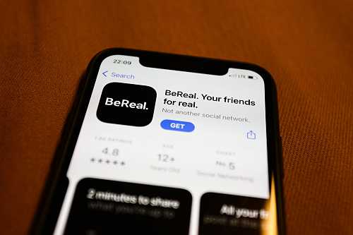 BeReal hit with privacy complaint over how it asks EU users to agree to tracking | TechCrunch