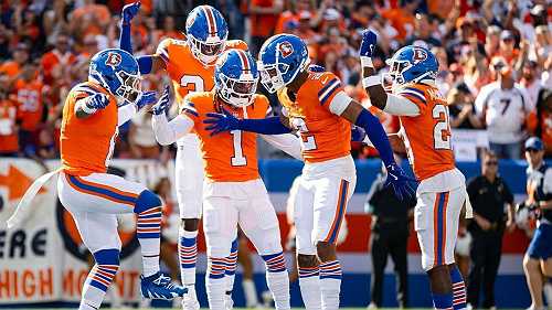 Broncos' throwbacks, Titans' Oilers look top NFL's Week 18 uniforms