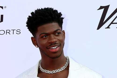 Lil Nas X Is Still Recovering After Experiencing Facial Paralysis