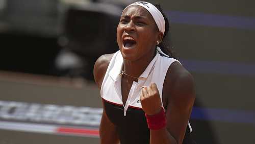 Coco Gauff advances to Italian Open semifinals with straight-set win over Mirra Andreeva
