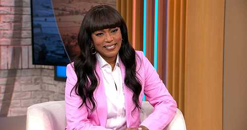 Angela Bassett shakes up the White House in 