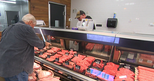U.S. beef prices reach record highs as cattle industry struggles to keep costs down