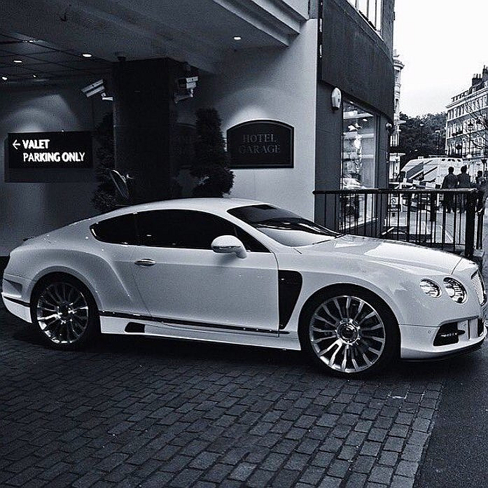 #BillionDollarDreams